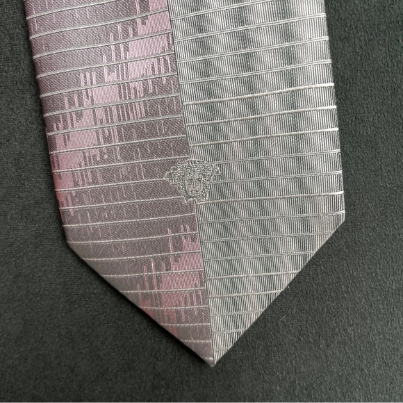 VERSACE Lavender/Pink Necktie - Picture 3 of 6
